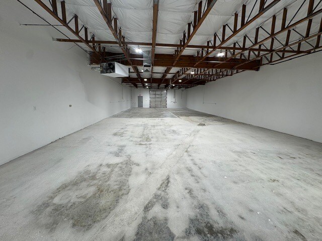545-565 Billinis Rd, Salt Lake City, UT à louer - Photo intérieure – Image 3 sur 9