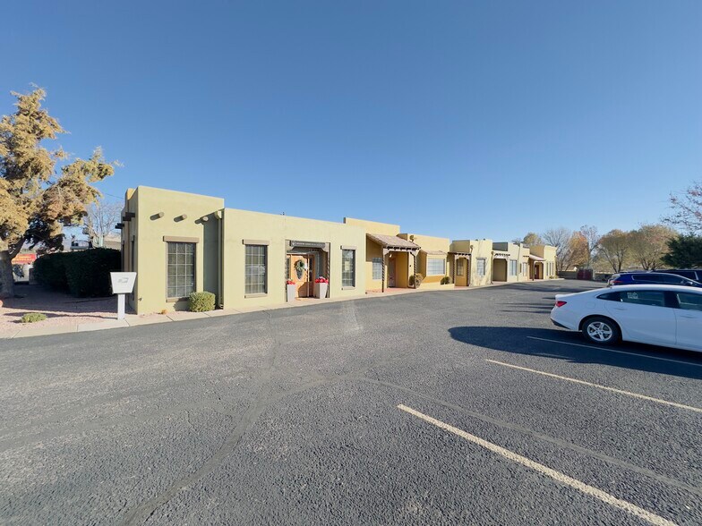 101 S Main St, Cottonwood, AZ à louer - Photo de l’immeuble – Image 2 sur 15