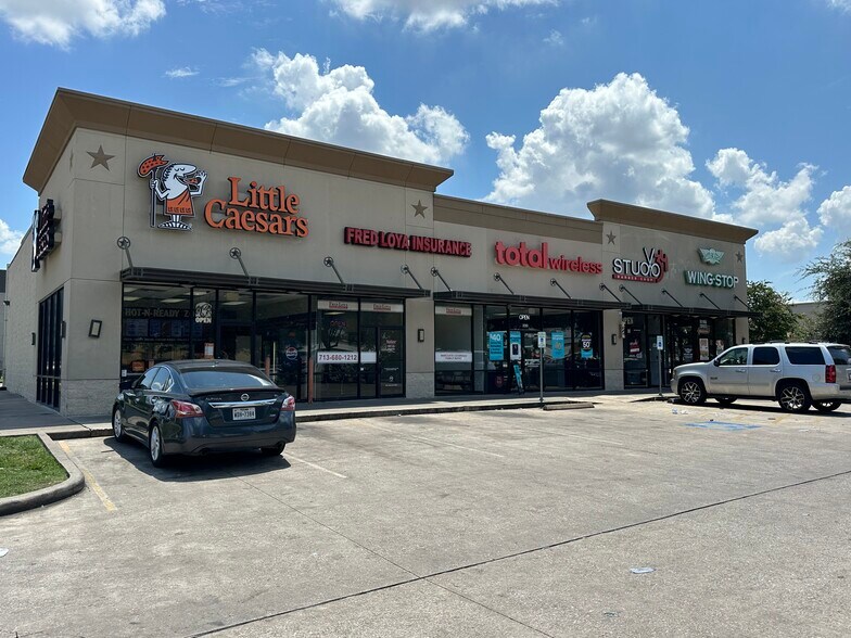 5185-5221 W 34th St, Houston, TX à louer - Photo de l’immeuble – Image 3 sur 5