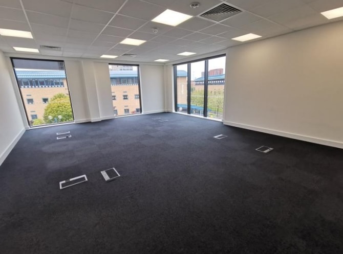 Puma Way, Coventry à louer Photo intérieure– Image 1 sur 2