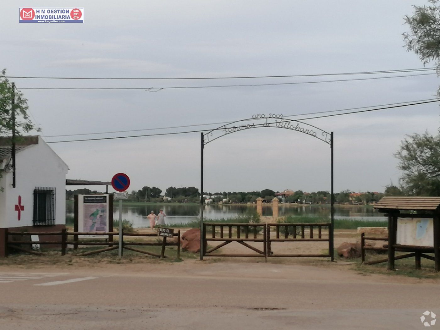 Local commercial dans Villafranca de los Caballeros, Toledo à vendre Photo principale– Image 1 sur 8