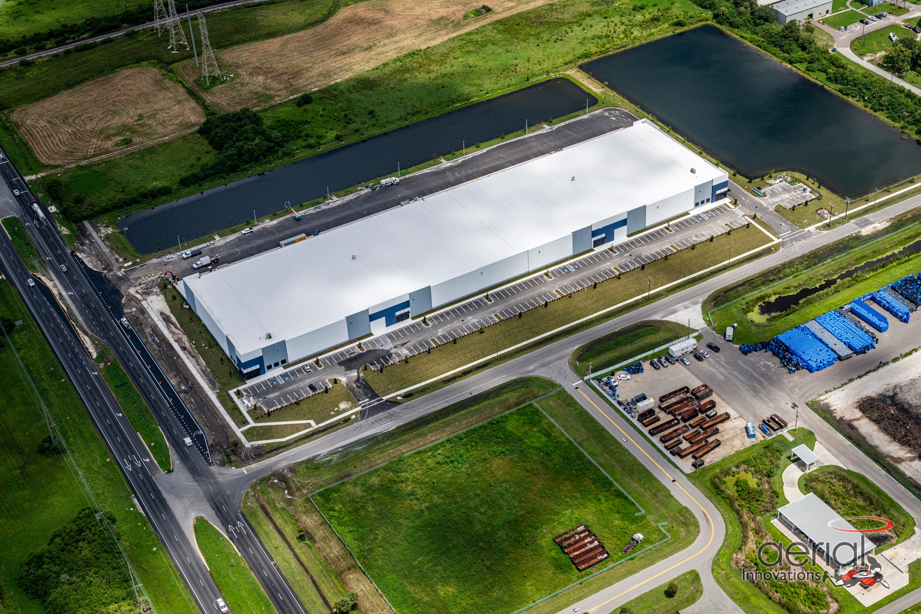 0 Powell Rd, Gibsonton, FL à louer Photo principale– Image 1 sur 7