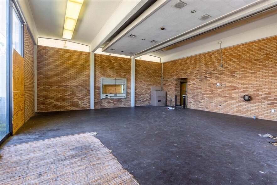 6653 Church St, Riverdale, GA à vendre - Photo intérieure – Image 3 sur 18