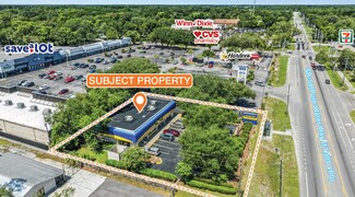 Plus de détails pour 36640 Pure Water Way, Zephyrhills, FL - Local commercial à louer