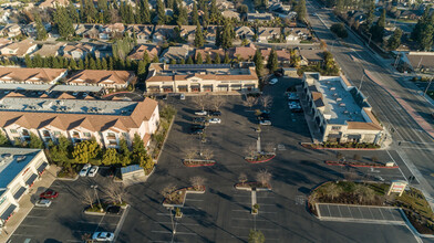 7075 N West Ave, Fresno, CA - VUE AÉRIENNE  vue de carte - Image1