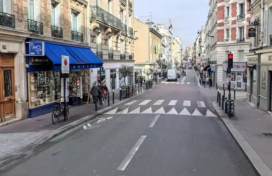 Local commercial dans Saint-Mandé à louer - Photo de l’immeuble – Image 2 sur 2