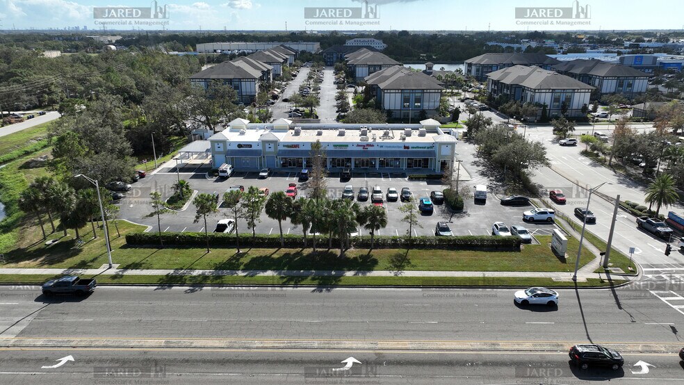 2683-2699 Roosevelt Blvd, Clearwater, FL à louer - Photo de l’immeuble – Image 2 sur 22