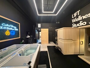 1142 Okeechobee Rd, West Palm Beach, FL à louer Photo intérieure– Image 2 sur 13