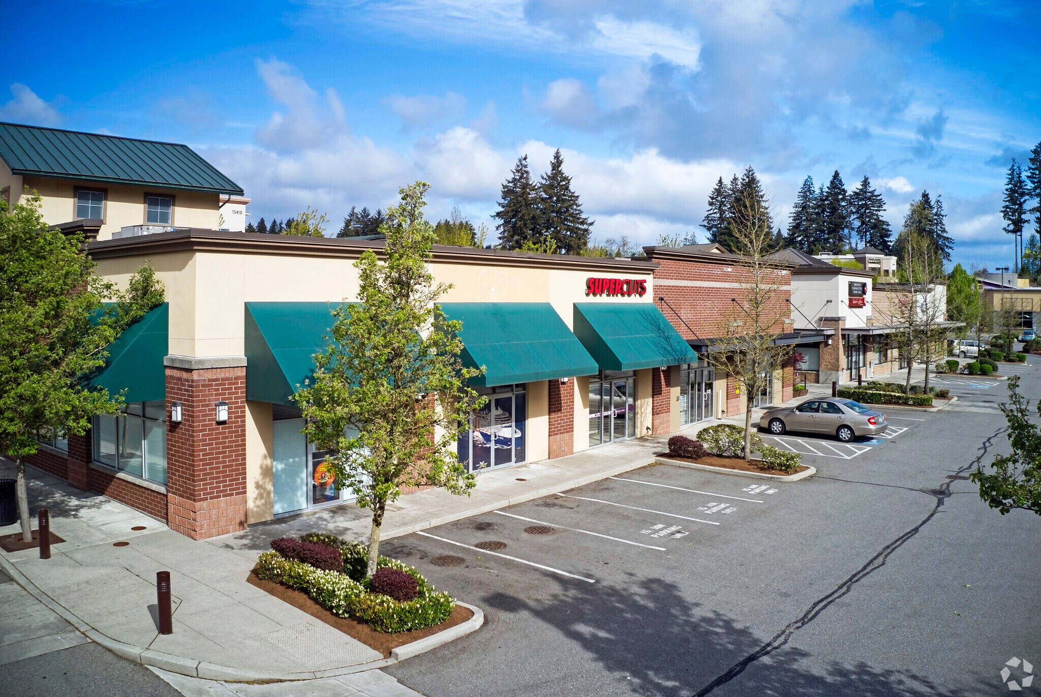 15407 Main St, Mill Creek, WA à louer Photo principale– Image 1 sur 3