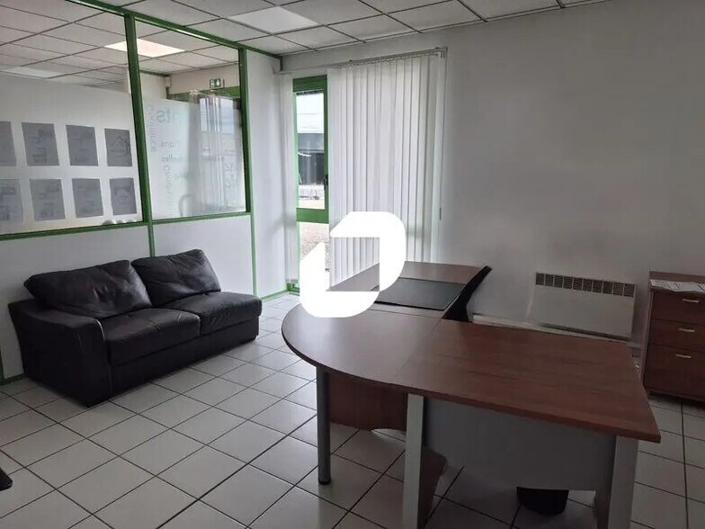 Bureau dans VILLENAVE-D'ORNON à louer - Photo intérieure – Image 3 sur 13
