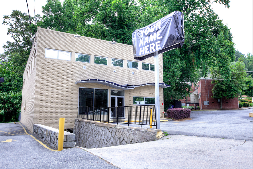 1801 Piedmont Ave NE, Atlanta, GA à louer - Photo de l’immeuble – Image 3 sur 28