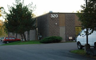 Plus de détails pour 320 Gateway Park Dr, North Syracuse, NY - Local d’activités à vendre