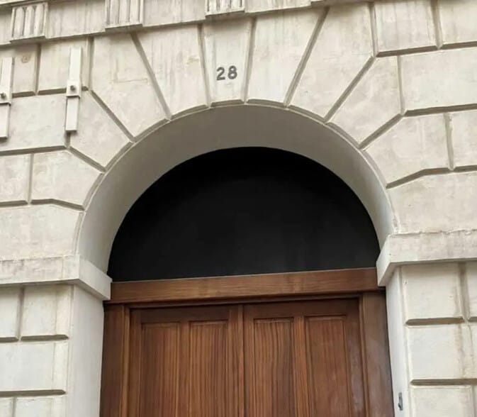 28 Rue Edouard Delanglade, Marseille à louer - Photo de l’immeuble – Image 2 sur 3