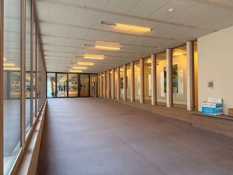 Rue Jean Calvin, Orléans à vendre - Hall d’entrée – Image 2 sur 14
