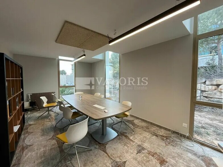 Bureau dans Aix-en-Provence à louer - Photo de l’immeuble – Image 3 sur 15