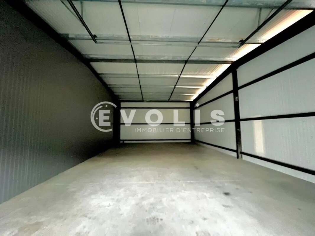 Local d’activités dans Mios à louer Photo intérieure– Image 1 sur 6