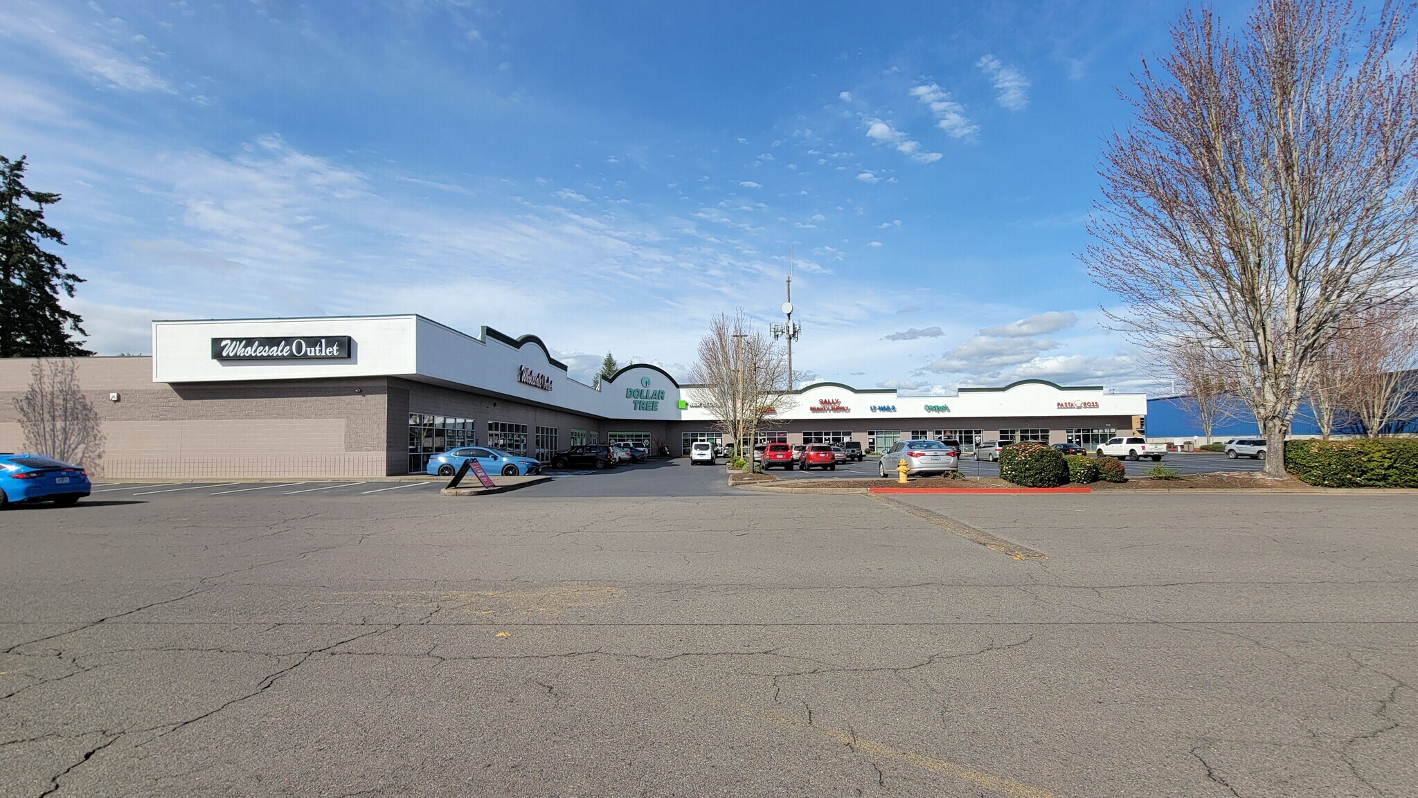 2927 Broadway St NE, Salem, OR à louer Photo principale– Image 1 sur 7