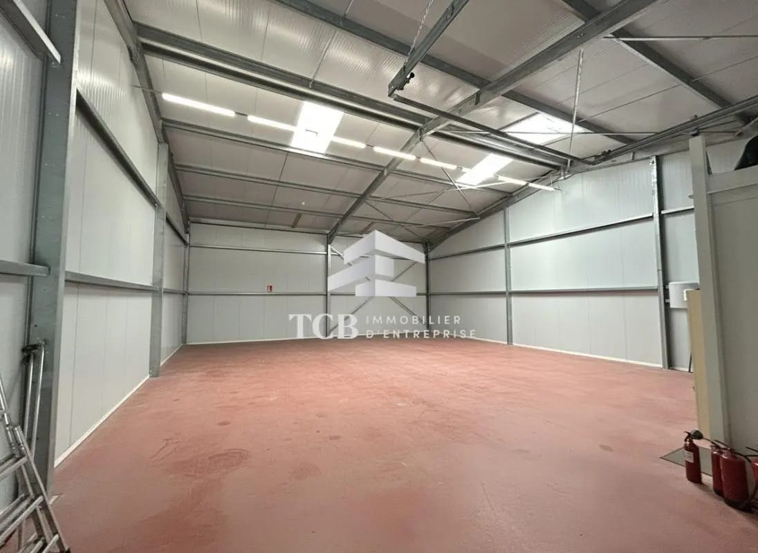 Local d’activités dans Haute-Goulaine à louer Photo intérieure– Image 1 sur 5