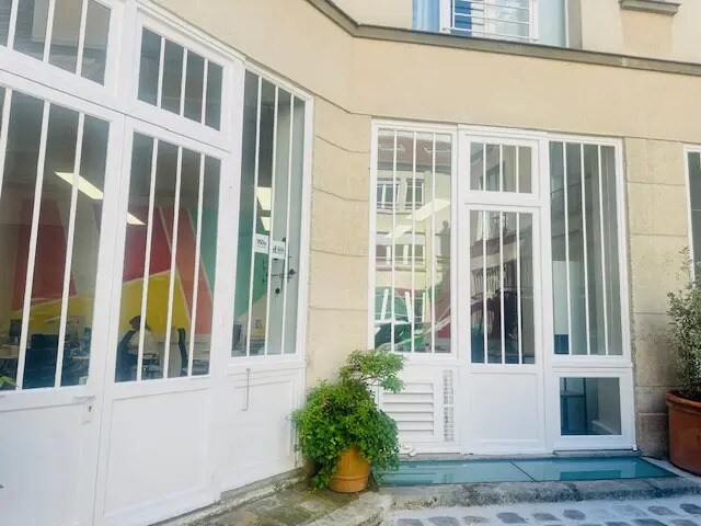 Bureau dans Paris à louer - Photo de l’immeuble – Image 1 sur 9