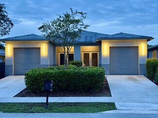 Plus de détails pour 739 NW 2nd Ave, Fort Lauderdale, FL - Logement à vendre