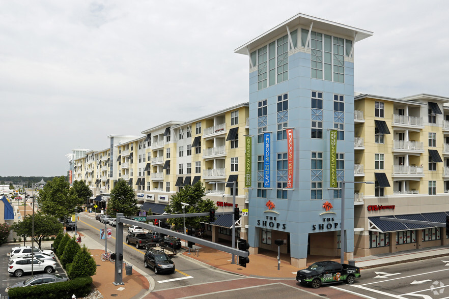 332 Laskin Rd, Virginia Beach, VA à louer - Photo principale – Image 1 sur 121