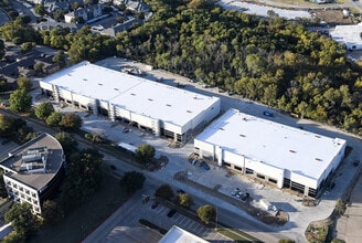 420 Oakbend Dr, Lewisville, TX à vendre Photo intérieure– Image 2 sur 4