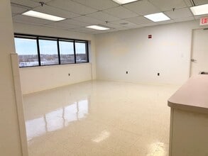 8550 Route 29, Fairfax, VA à louer Photo intérieure– Image 1 sur 7