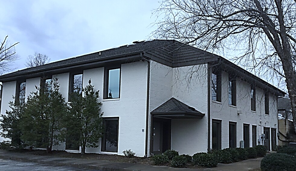 554 Memorial Drive Ext, Greer, SC à louer - Photo principale – Image 1 sur 9