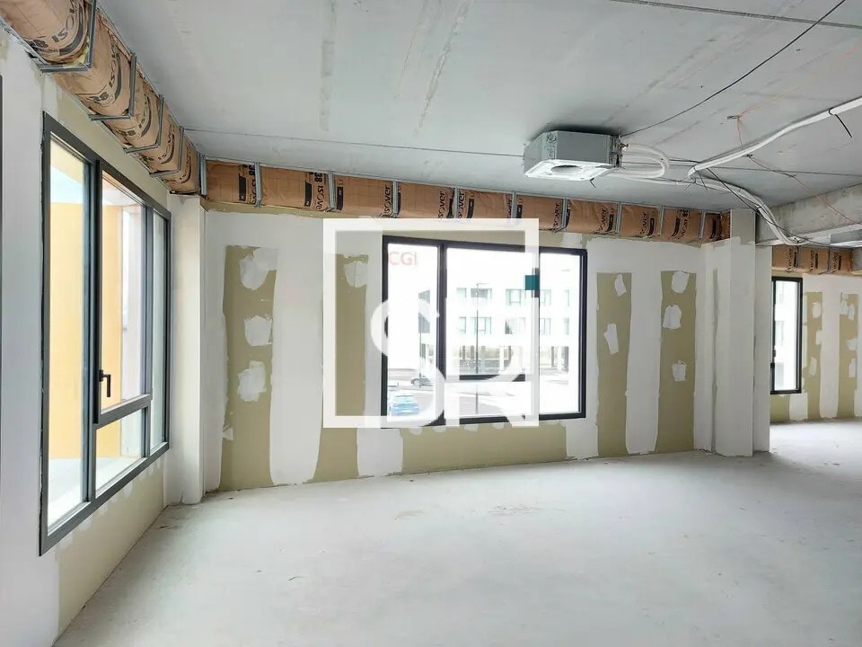 Bureau dans Clermont-Ferrand à vendre Photo intérieure– Image 1 sur 11
