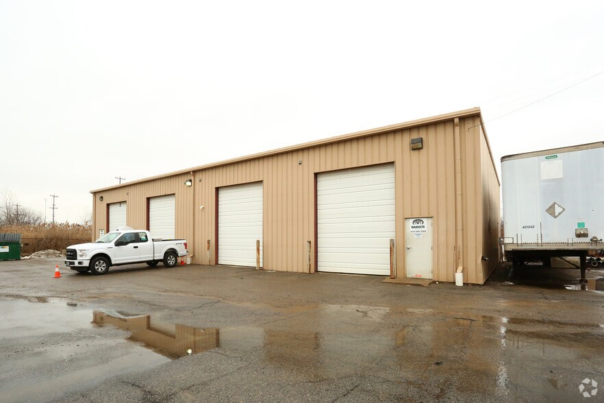 2650-2654 Van Horn Rd, Trenton, MI à vendre - Photo de l’immeuble – Image 2 sur 3