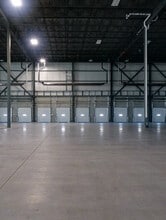 321 Church St S, Ajax, ON à louer Photo intérieure– Image 1 sur 2