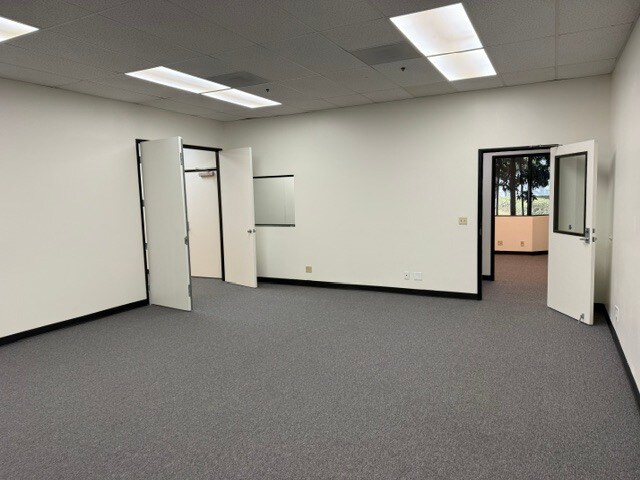 5606-5736 Corporate Ave, Cypress, CA à louer - Photo intérieure – Image 2 sur 16