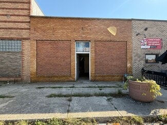 Plus de détails pour 354 S East Ave, Kankakee, IL - Bureau à vendre