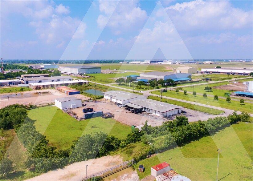 8401 W Monroe Rd, Houston, TX à louer - Photo de l’immeuble – Image 2 sur 17
