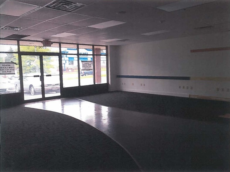 5500-5508 Fort Ave, Lynchburg, VA à louer - Photo intérieure – Image 2 sur 2