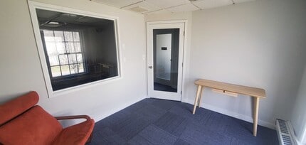 128 Amity Rd, Woodbridge, CT à louer Photo intérieure– Image 1 sur 3