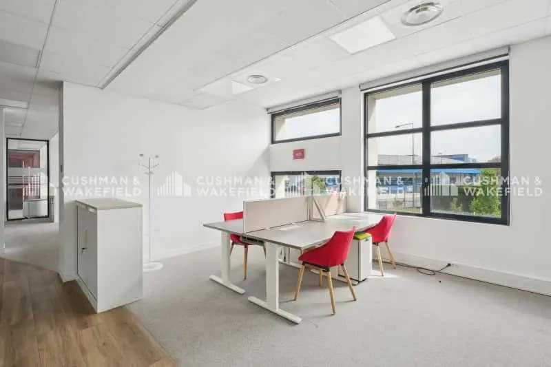 44 Avenue Paul Krüger, Villeurbanne à louer - Photo de l’immeuble – Image 3 sur 15