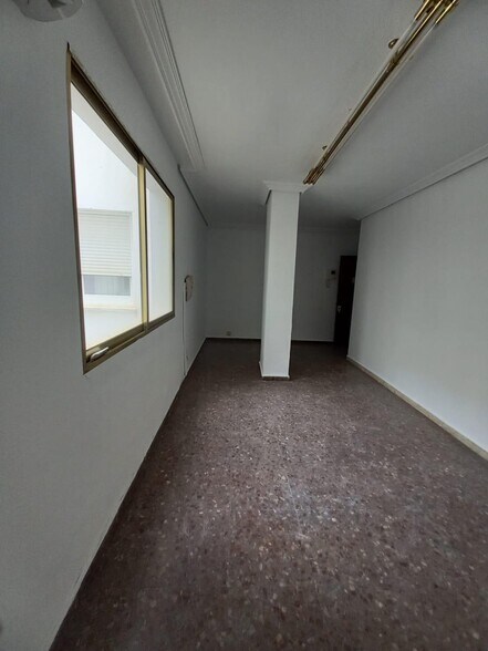 Bureau dans Córdoba, Córdoba à louer - Photo de l’immeuble – Image 2 sur 8