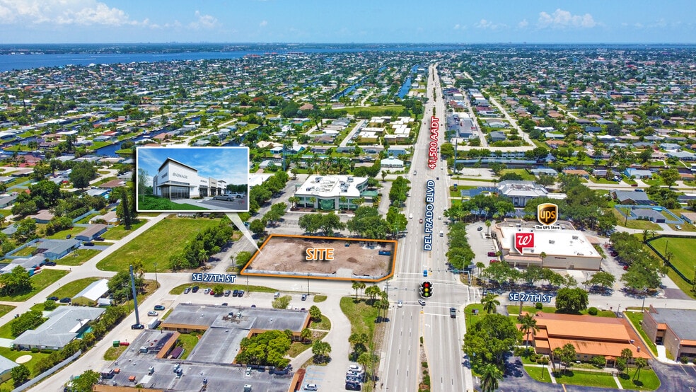 2711 Del Prado Blvd S, Cape, Cape Coral, FL à louer - Photo principale – Image 1 sur 3
