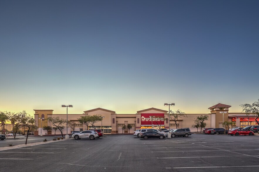 6980 N 5th St, North Las Vegas, NV à louer - Photo de l’immeuble – Image 3 sur 7