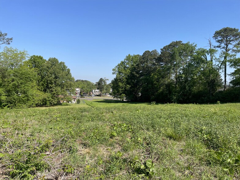 3008 Rainbow Drive, Rainbow City, AL à vendre - Photo de l’immeuble – Image 2 sur 22