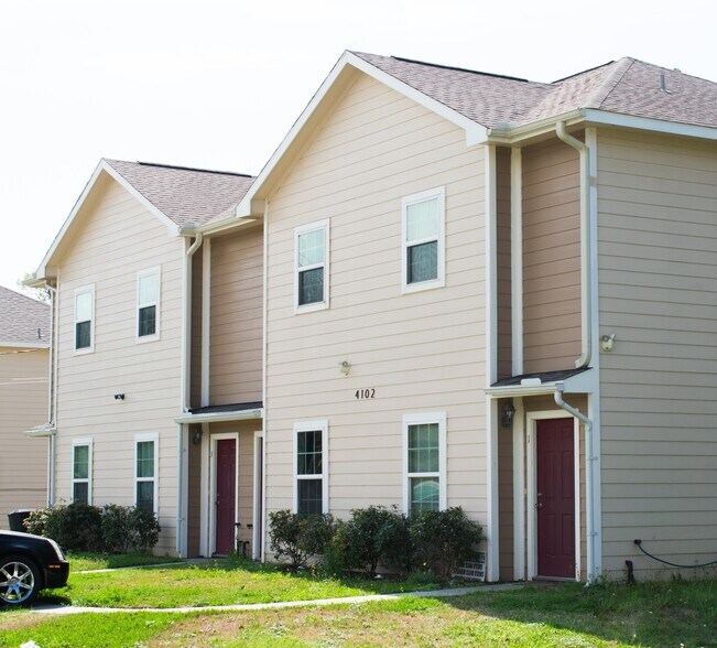 4102 Sevan St, Bacliff, TX à vendre - Photo principale – Image 1 sur 1