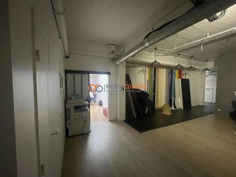 Bureau dans Levallois-Perret à louer - Photo de l’immeuble – Image 2 sur 8