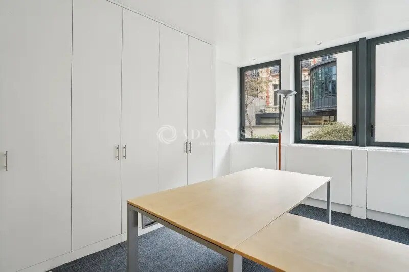 Bureau dans Paris à louer - Photo de l’immeuble – Image 2 sur 6