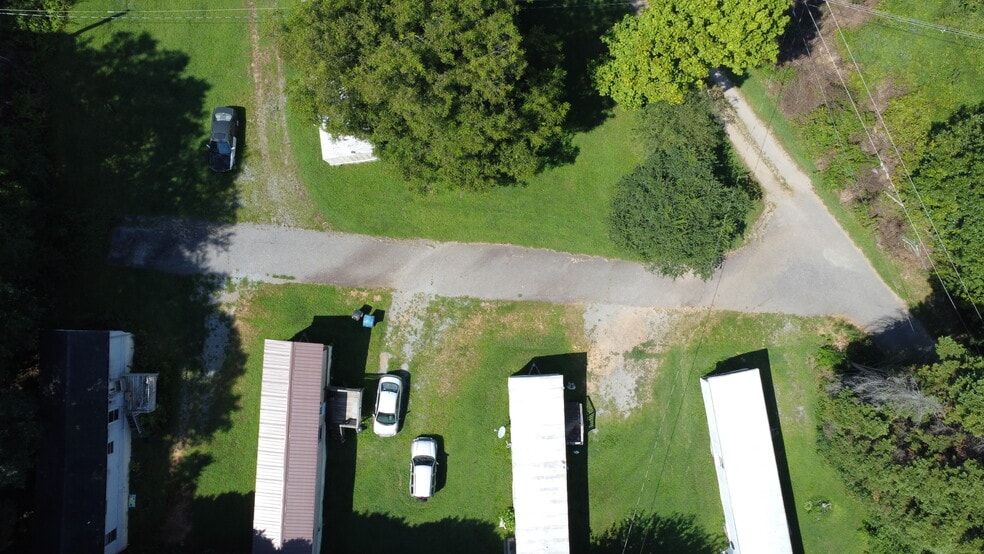3686 Cook Rd, Valdese, NC à vendre - Photo principale – Image 1 sur 8
