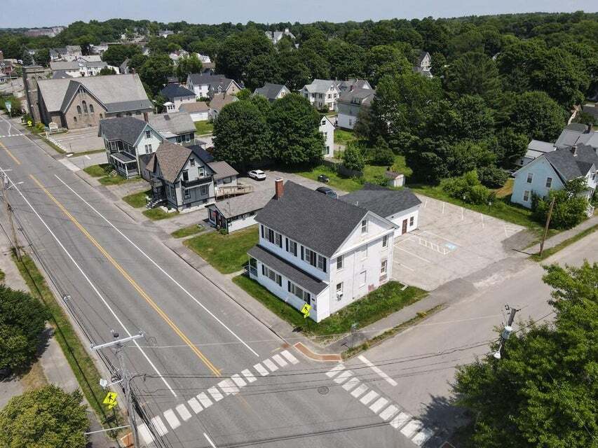 92 S Main St, Brewer, ME à vendre Photo de l’immeuble– Image 1 sur 29