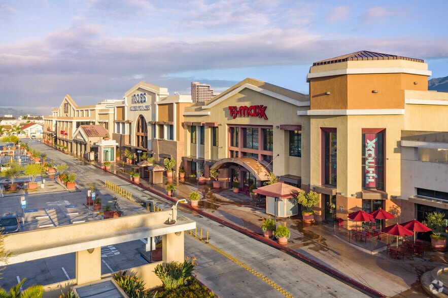 249 N Glendale Ave, Glendale, CA à louer - Photo principale – Image 1 sur 7