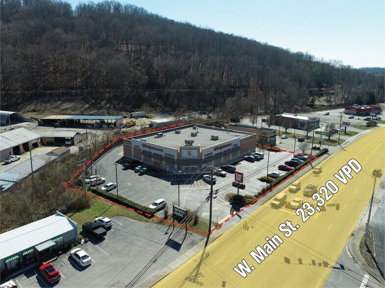 805 W Main St, Livingston, TN à vendre - Photo de l’immeuble – Image 2 sur 3