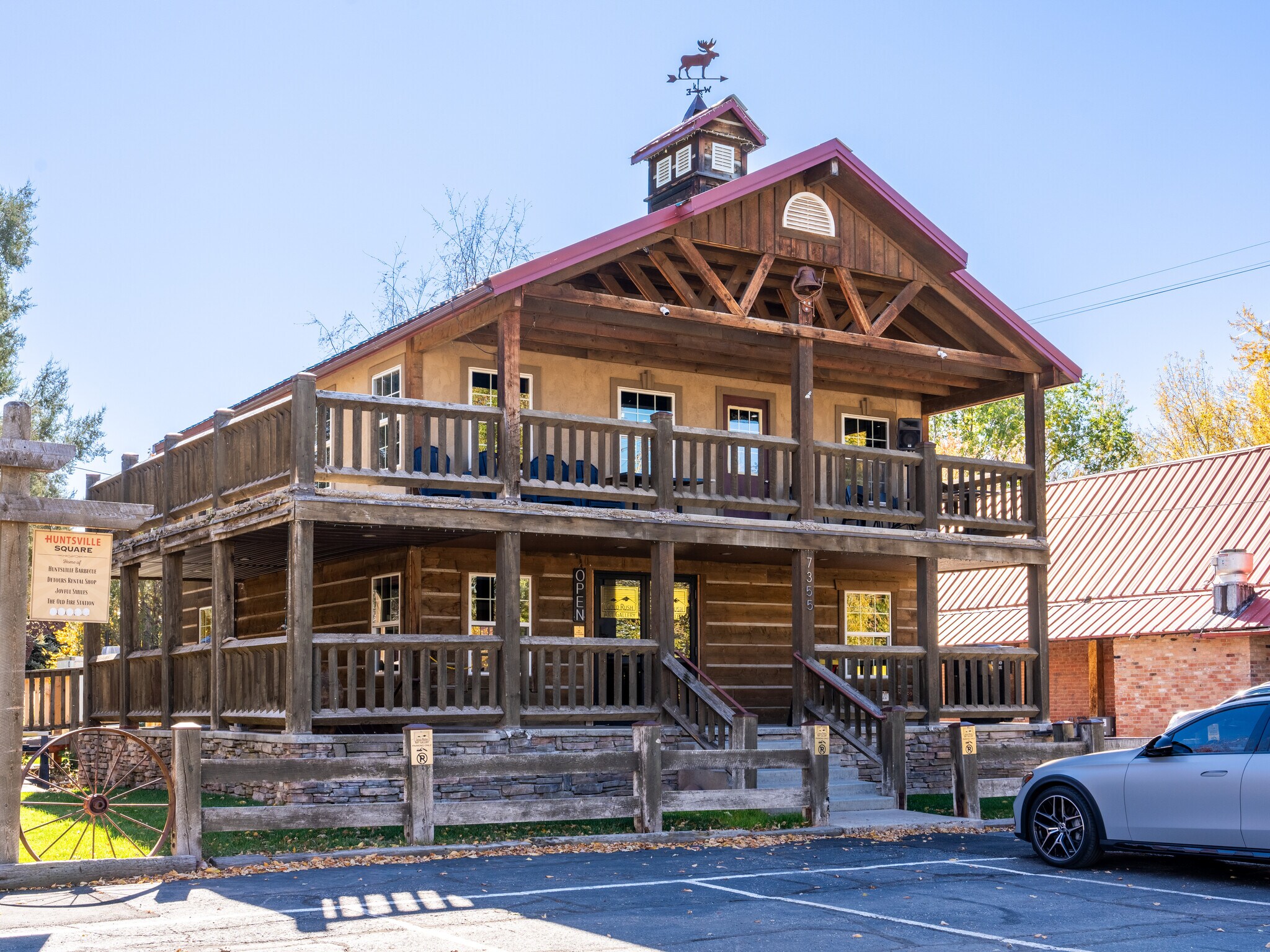 7355 E 200 S, Huntsville, UT à vendre Photo principale– Image 1 sur 28