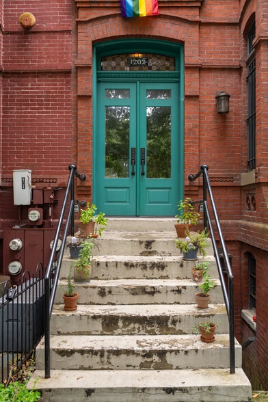 1202 P St Nw, Washington, DC à vendre - Photo principale – Image 1 sur 11